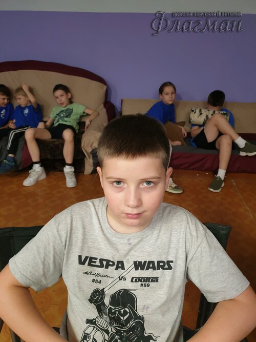 6f15dcca.ID Photo.111743